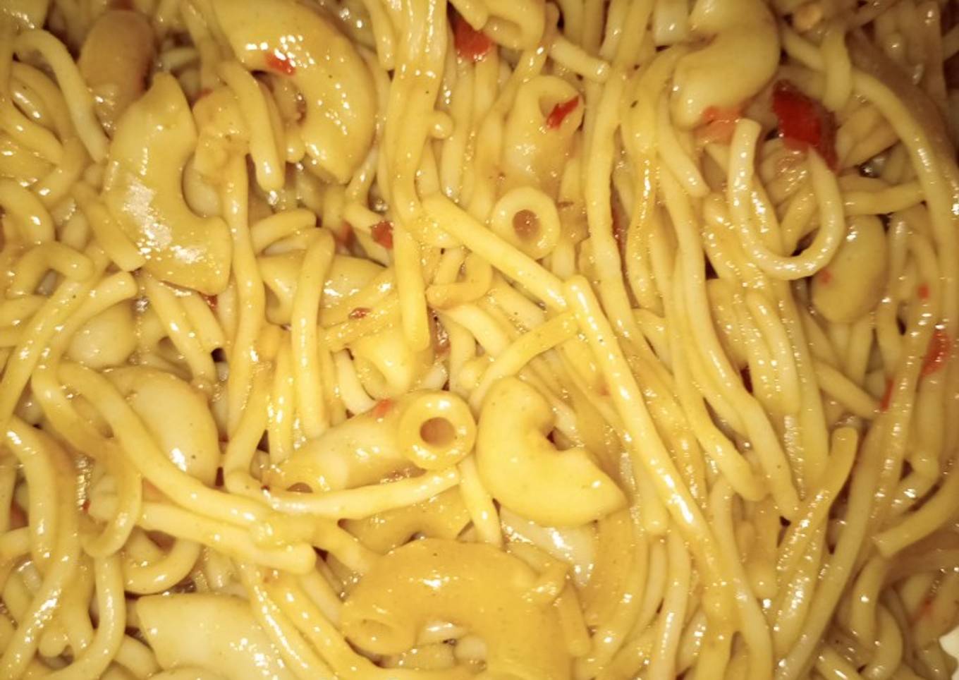 Pasta jollof