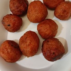 A picture of Potato paneer Balls.