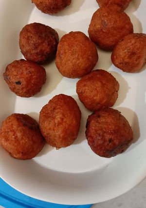 A picture of Potato paneer Balls.