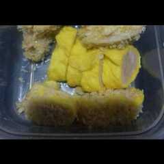 A picture of Egg Chicken Roll.