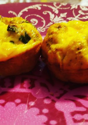 A picture of Jalapeno popper egg muffins.