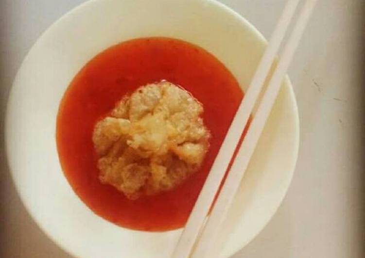 Siomay goreng kuah asam manis