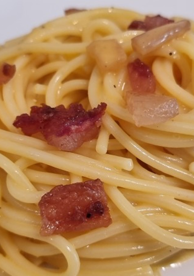 Una foto de Spaghetti a la carbonara