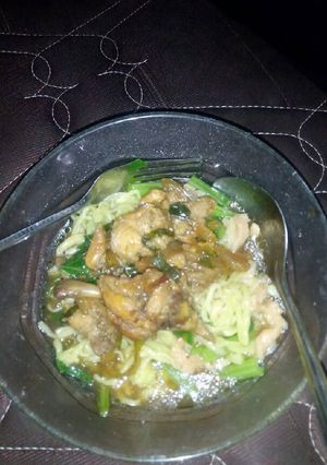 Foto resep Mie ayam hijau