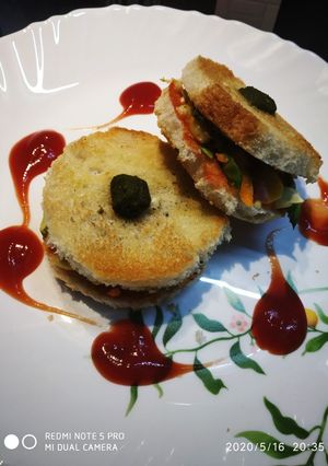 A picture of Vegetable Mayo Sandwiches.