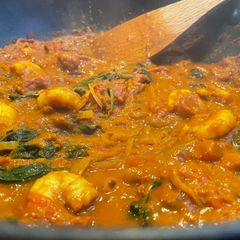 Prawn and Spinach Balti Curry A picture of Prawn and Spinach Balti Curry.