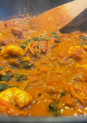 A picture of Prawn and Spinach Balti Curry.
