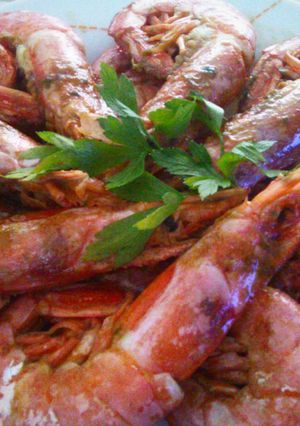 Una foto de Gambas con salsita al vino blanco