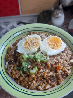 Una foto de Lentejas con carne de soya