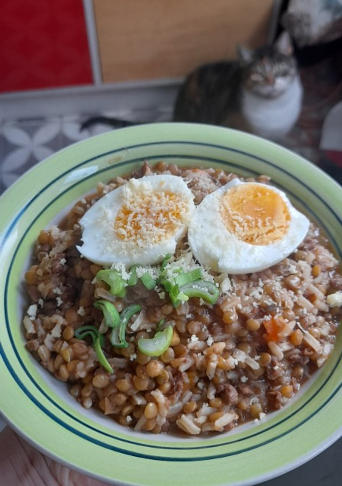 Una foto de Lentejas con carne de soya