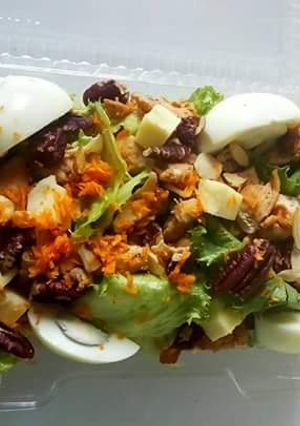 A picture of Salad.