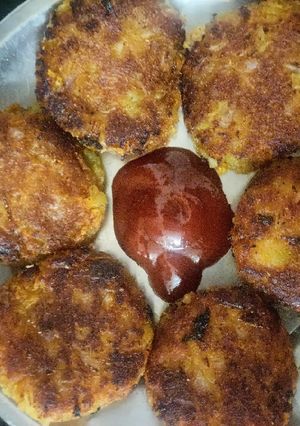 சக்கரவல்லி கிழங்கு கட்லட்(sweet potato cutlet recipe in tamil) செய்முறை முக்கிய புகைப்படம்