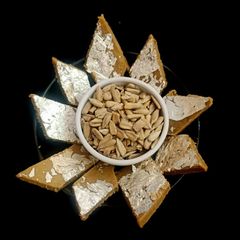 A picture of Sunflower seeds katli.