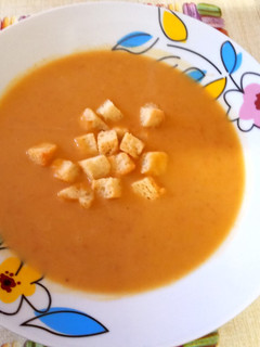Una foto de Crema de lentejas y calabaza al curry