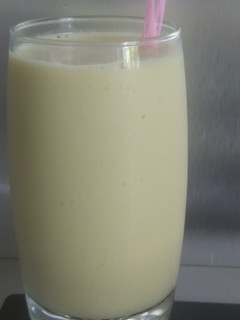 Una foto de Smoothie de piña