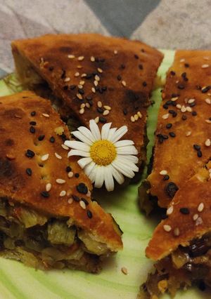 Una foto de Torta de alcauciles (vegana) 🌱