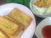 Gambar garlic bread pizza hut