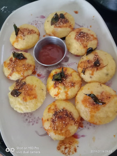 A picture of Spicy Green veg idli.