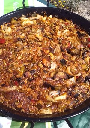 Una foto de Paella de verduras