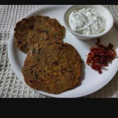 મેથીના ઢેબરા A picture of મેથીના ઢેબરા.
