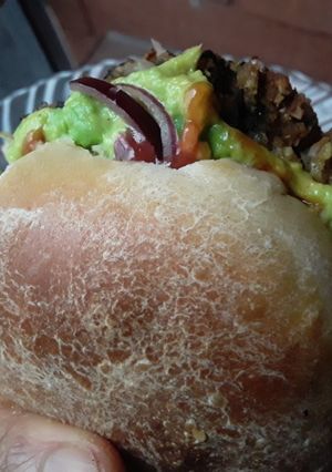 Una foto de Patties🍔 de berenjena🍆ahumada y lentejas🤔
