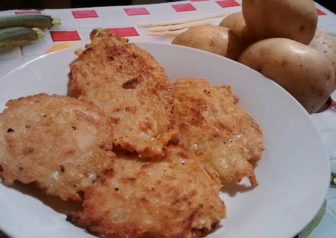 Latkes de papas Receta de Betsabé Irene Valor Cásseres- Cookpad