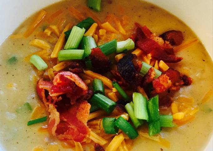 How to Make Super Quick Homemade Loaded Baked Potato Soup