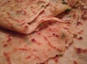 صورة لوصفة خبز البراتا بالبطاطس