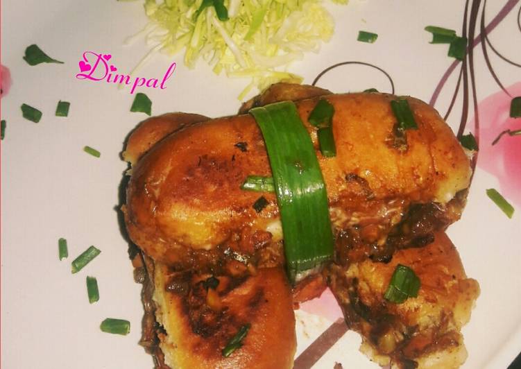 How to Make Recipe of Chicken Chilli Roll