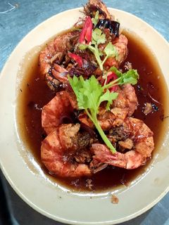 รูปของ กุ้งลายทอดราดซอสมะขาม