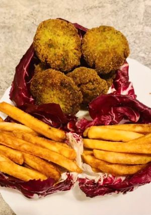 Foto di Polpette di pollo e arrosto di lonza