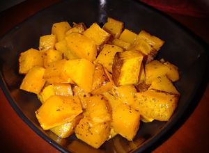 Una foto de Cubos de zapallo saladitos