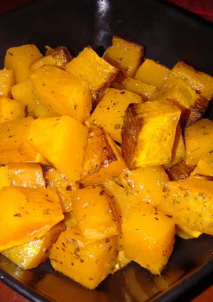 Una foto de Cubos de zapallo saladitos