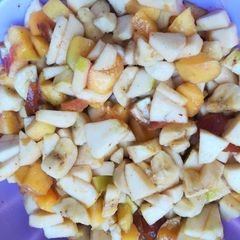 A picture of Mixed Fruit chaat.