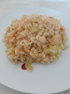 Una foto de Arroz con calabacín y puerro