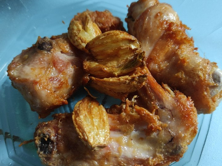 Langkah Mudah untuk Membuat Ayam goreng bawang putih Irit Anti Gagal