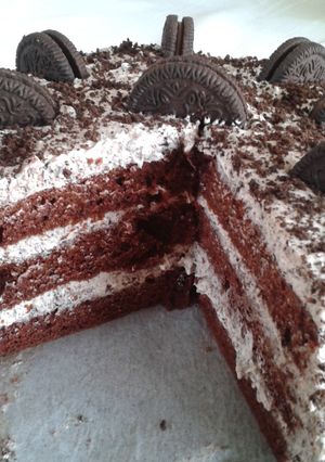 Φωτογραφία της συνταγής Cookies 'n' cream σοκολατένιο κέικ