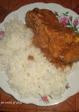 Una foto de Pollo asado al maní