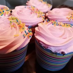 A picture of Pink Cup Cakes.