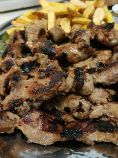 Una foto de Pinchos de cordero