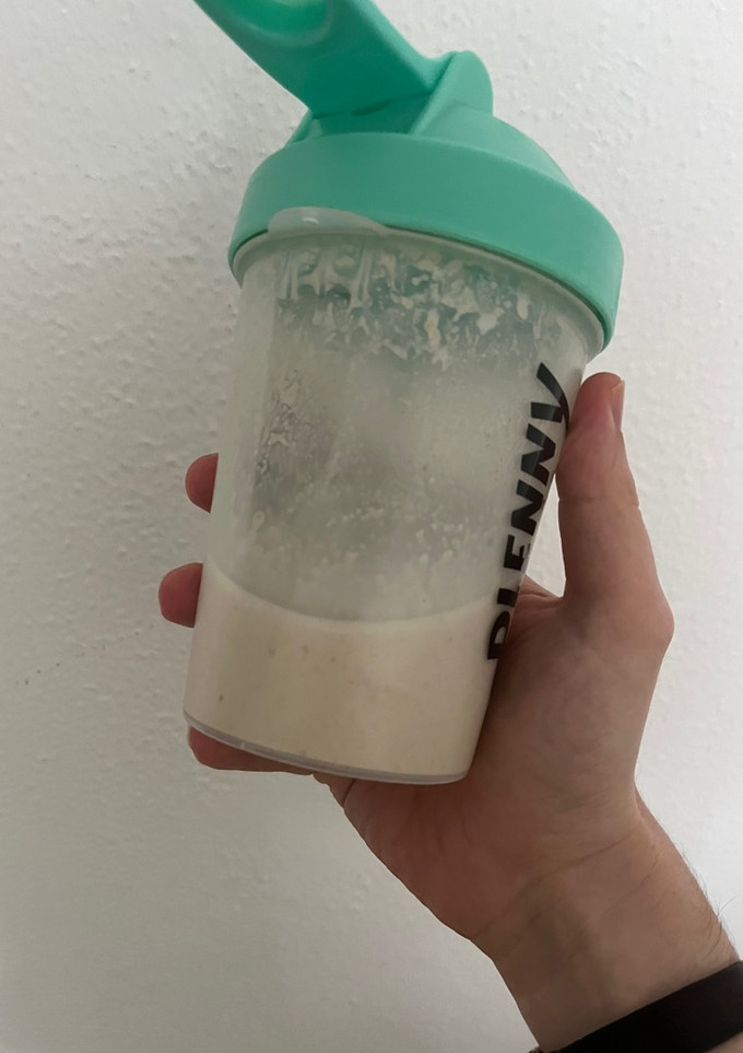 Una foto de Batido sustitutivo sano para el desayuno sabor vainilla; alternativa a plenny Shake y similares