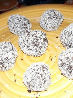 Una foto de Cake pops (bolitas de chocolate)
