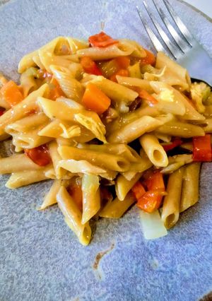 Una foto de Macarrones con pollo baratos