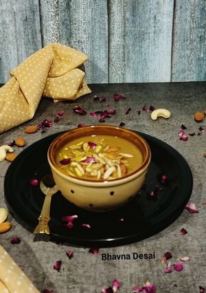 સાત્વિક રબડી.(Satvik Rabdi Recipe in Gujarati) રેસીપી મુખ્ય ફોટો