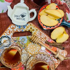 Apple Cinnamon Tea ☕️ A picture of Apple Cinnamon Tea ☕️.