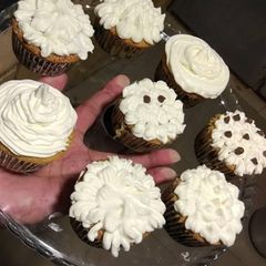 A picture of CUP CAKE WITH WHIPPING CREAM #cookpadramadan.