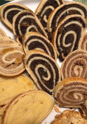 Fincsi gluténmentes bejgli laktózmentesen/tejmentesen (diós, mákos, gesztenyés) recept fotója