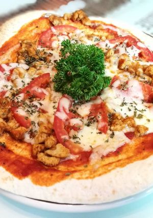 รูปของ พิซซ่าแป้งบาง ใครๆก็ทำได้ 🍕