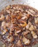 Thịt kho tiêu