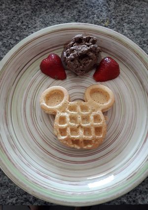 Una foto de Waffles de Mickey Mouse